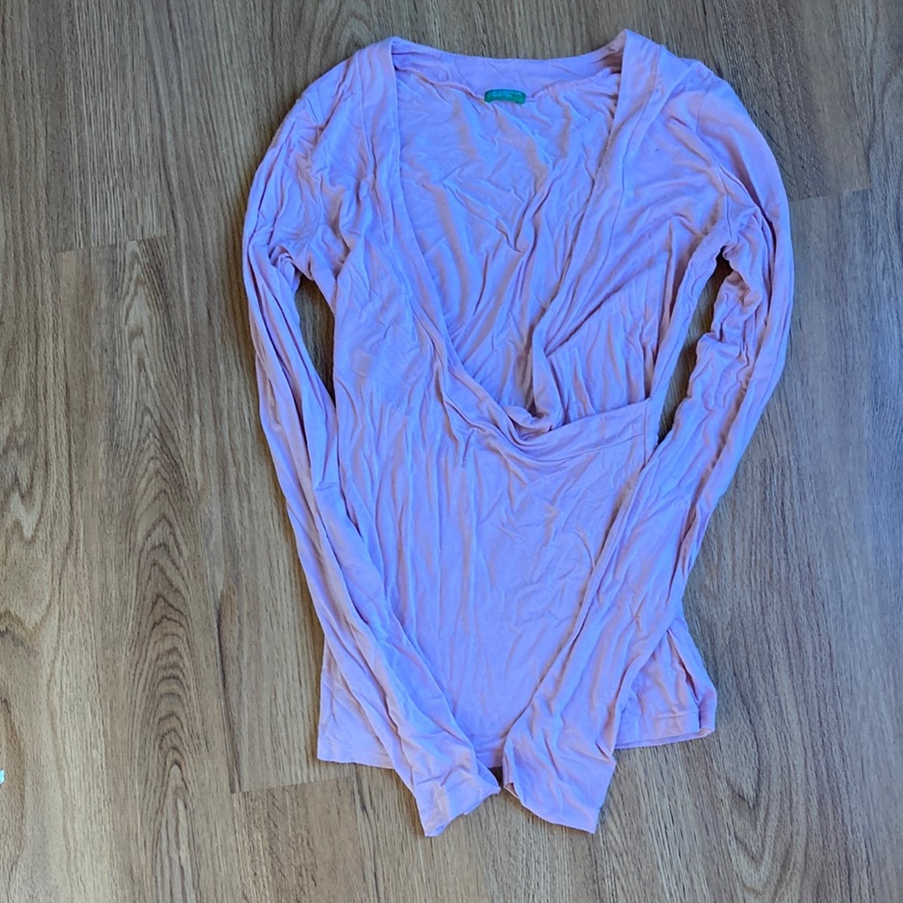 Form fitting pink wrap shirt from United Colors of Benetton